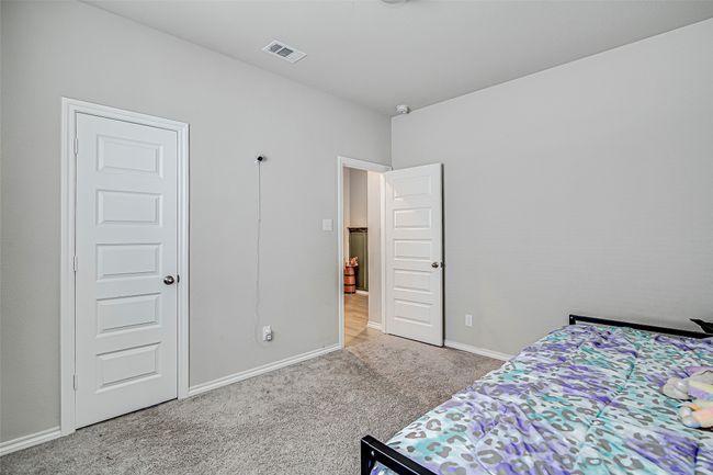 645 Godley Rnch, House other with 4 bedrooms, 2 bathrooms and null parking in Godley TX | Image 21