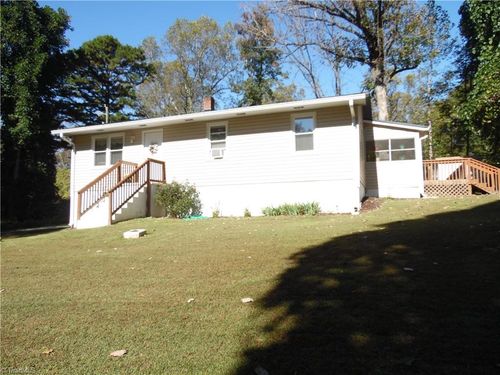 125 Purley Church Rd, Yanceyville, NC, 27379-8274 | Card Image