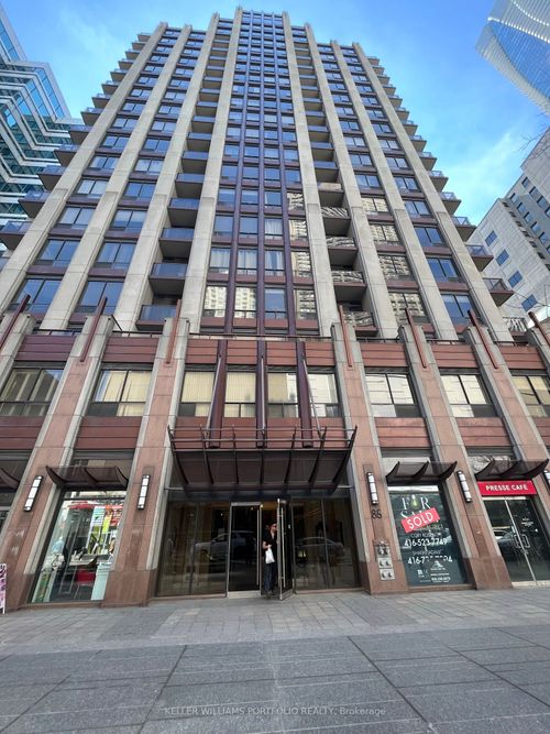 1512-85 Bloor St E, Toronto, ON, M4W3Y1 | Card Image