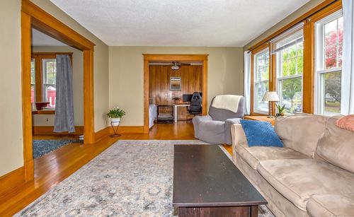 141 Hartford Ter, Springfield, MA, 01118-1539 | Card Image