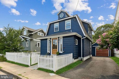 1804 N Cleveland Street, ARLINGTON, VA, 22201 | Card Image