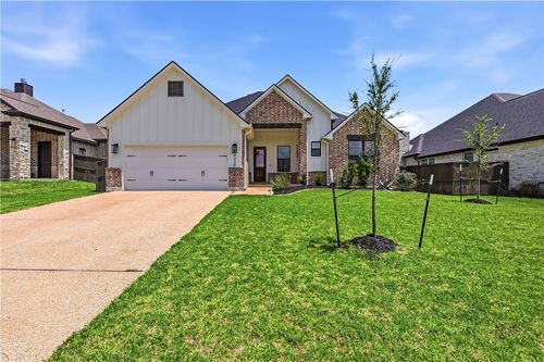 4330 Fox River Ln, Bryan, TX, 77802-1482 | Card Image