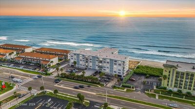 503 - 205 Hwy A1a, Condo with 2 bedrooms, 2 bathrooms and null parking in Satellite Beach FL | Image 2