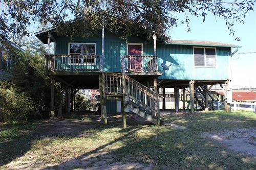 440 Creek Dr, Freeport, TX, 77541-7620 | Card Image