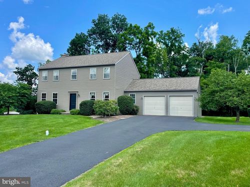 108 Wilson Dr, SCHWENKSVILLE, PA, 19473-2341 | Card Image