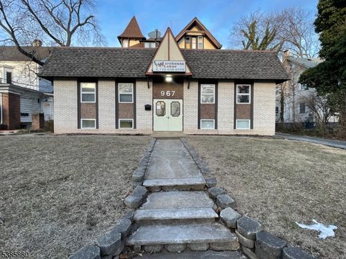 967 Park Ave, Plainfield, NJ, 07060-3022 | Card Image