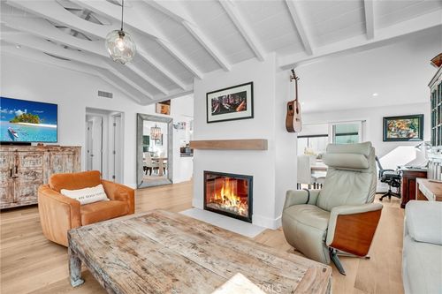 1260 Brangwyn Way, Laguna Beach, CA, 92651-2991 | Card Image