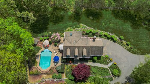 230 Ball Pond Rd, New Fairfield, CT, 06812-3909 | Card Image
