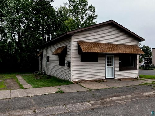 1115 Avenue F, Cloquet, MN, 55720-1833 | Card Image