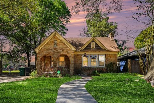 8405 Glenview Dr, Houston, TX, 77017-3720 | Card Image