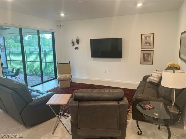 3675 Passion Vine Dr, House other with 3 bedrooms, 2 bathrooms and null parking in ALVA FL | Image 6