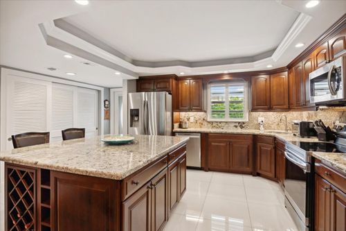 44-307-111 S Hollybrook Dr, Pembroke Pines, FL, 33025-1285 | Card Image