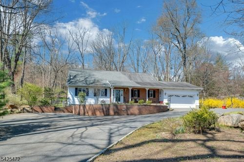 181 Powerville Rd, Boonton Twp, NJ, 07005-8729 | Card Image