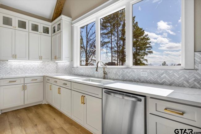 12181 Oak Grove Dr, House other with 4 bedrooms, 4 bathrooms and null parking in Tyler TX | Image 12
