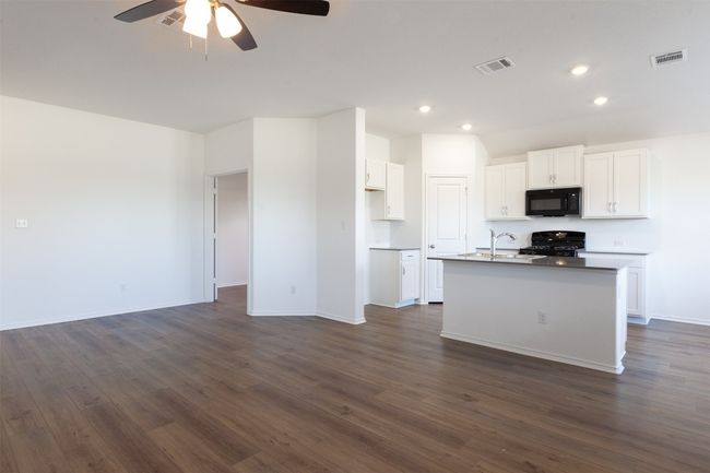 124 Juniper Springs Rd, House other with 3 bedrooms, 2 bathrooms and null parking in Kyle TX | Image 11