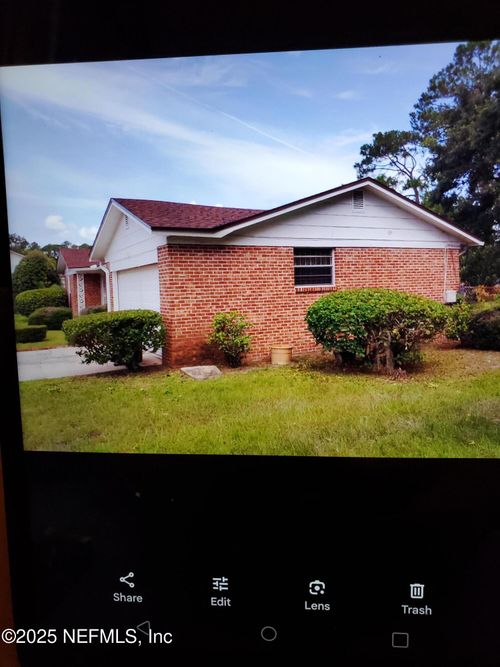5611 Finch Ave, Jacksonville, FL, 32219-4601 | Card Image