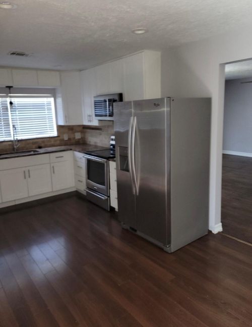 unit-b-6918 Irvington Blvd, Houston, TX, 77022-6302 | Card Image