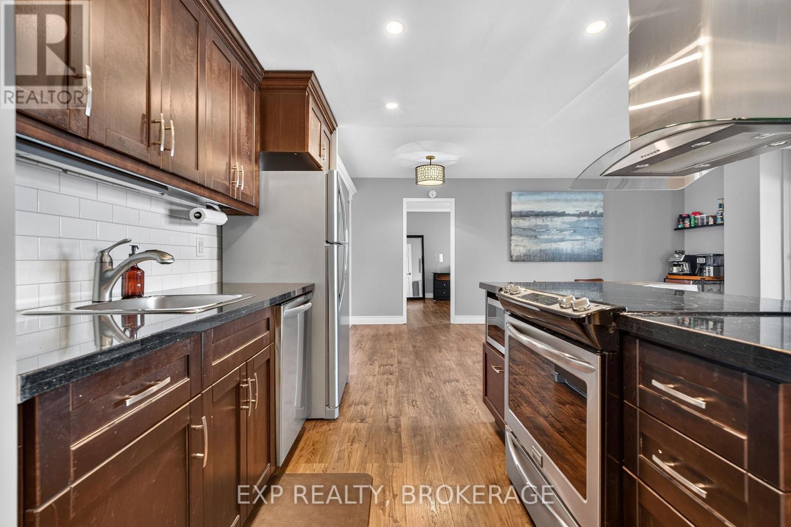 Residential in Kingston (Central City West) 4