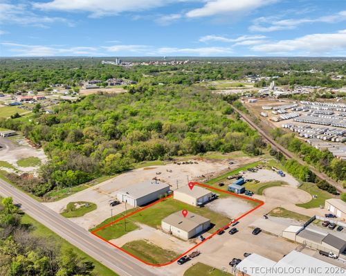 1717 Veterans Blvd, Ardmore, OK, 73401 | Card Image