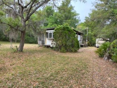 624 and 626 Pine Street, ALLIGATOR POINT, FL, 32346 | Card Image