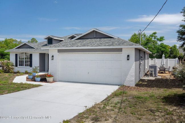 10101 Langan St, House other with 3 bedrooms, 2 bathrooms and null parking in Spring Hill FL | Image 42