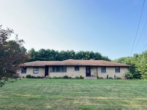 5795 Merwin Chase Rd, Brookfield, OH, 44403-9763 | Card Image