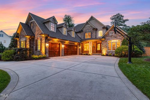 2908 Claremont Rd, Raleigh, NC, 27608-1512 | Card Image