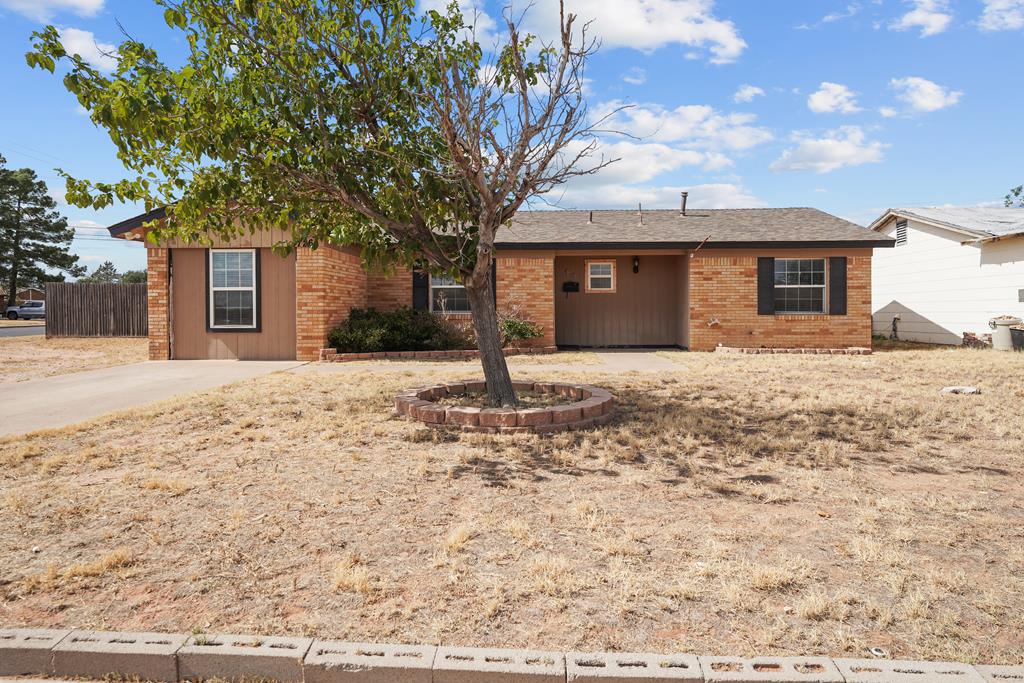 Bowie Dr, Midland, TX 79703