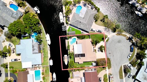 1920 Sw 58th Ave, Plantation, FL, 33317-5920 | Card Image