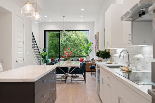 13-2505 Bluebonnet Ln, Austin, TX, 78704-4793 | Card Image