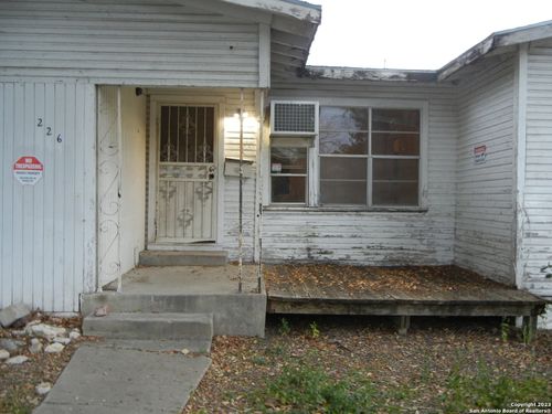 226 Avalon St, San Antonio, TX, 78213-4462 | Card Image