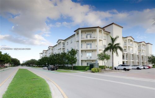 apt-204-10950 Nw 82nd St, Doral, FL, 33178-1755 | Card Image