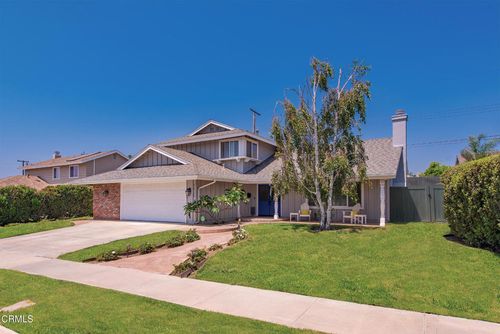 1525 Lyndhurst Ave, Camarillo, CA, 93010-2046 | Card Image