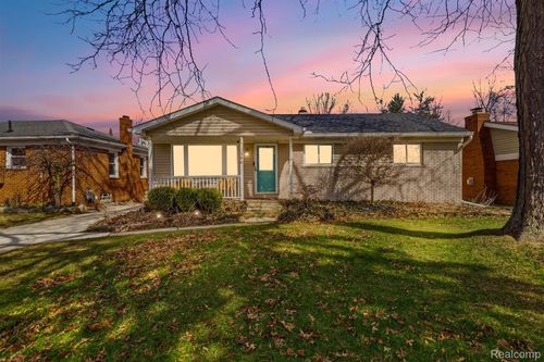 486 Francis St, East China, MI, 48054-4119 | Card Image