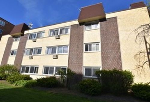 apt-2d-677 S River Rd, Des Plaines, IL, 60016-4726 | Card Image