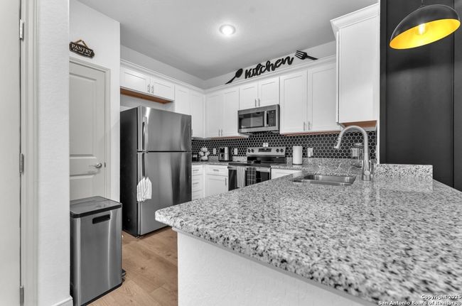 7552 Briarwood Pass, Home with 3 bedrooms, 3 bathrooms and null parking in San Antonio TX | Image 18