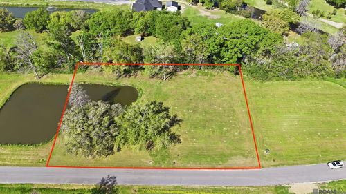 10311 Bayou Xing, Saint Amant, LA, 70774 | Card Image