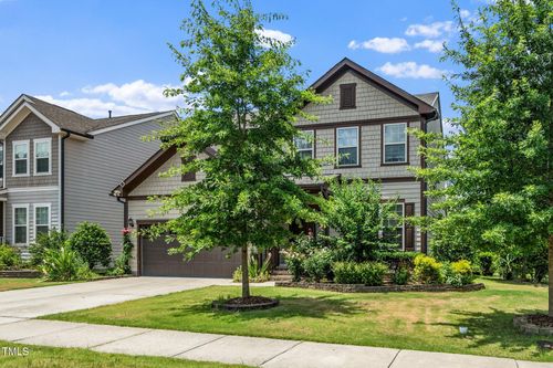 925 Cozy Oak Ave, Cary, NC, 27519-8950 | Card Image