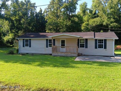 76 Peterson Hill Ave, Burgaw, NC, 28425-3890 | Card Image