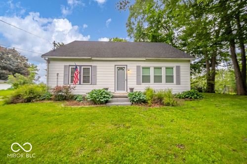 4233 Old National Rd, Knightstown, IN, 46148-9640 | Card Image