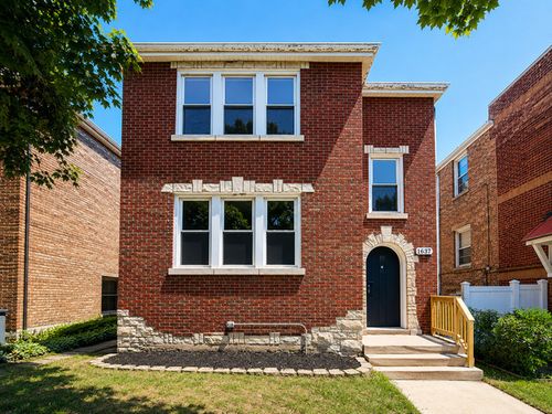 2-1637 Elmwood Ave, Berwyn, IL, 60402-6324 | Card Image
