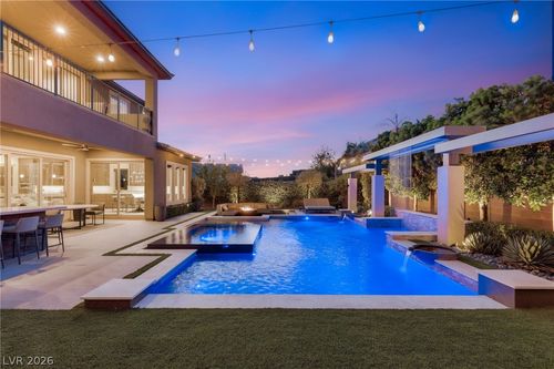 2158 Alto Vista Dr, Henderson, NV, 89052-4572 | Card Image