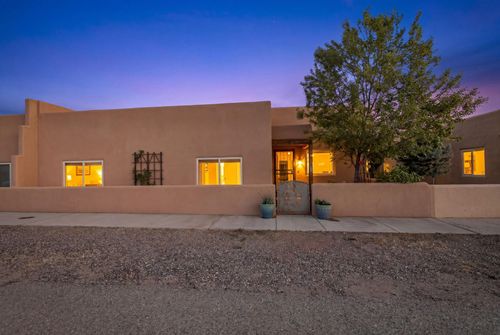 3 Silver Buckle Road, Santa Fe, NM, 87508 | Card Image