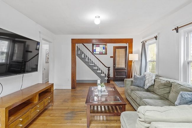 62 Maple St, House other with 3 bedrooms, 2 bathrooms and 4 parking in Acton MA | Image 5