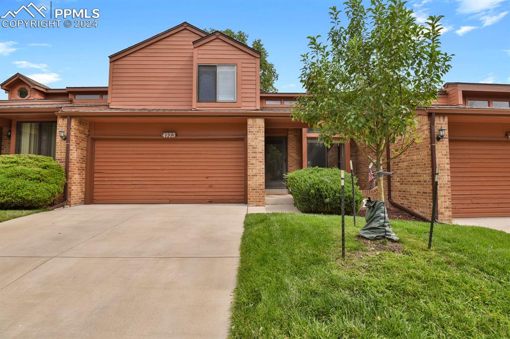 Daybreak Cir, Colorado Springs, CO 80917
