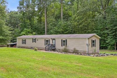 9011 Days End Lane, House other with 3 bedrooms, 2 bathrooms and null parking in Gloucester VA | Image 1