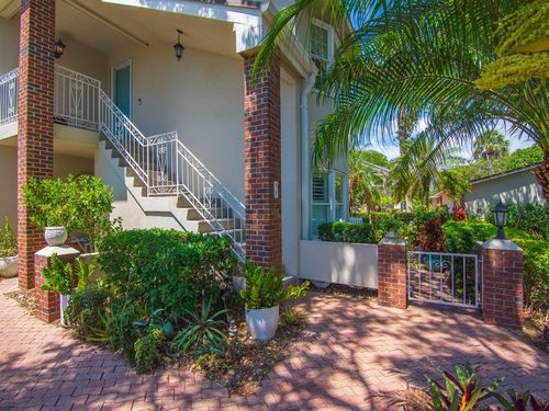 apt-8e-133 E Park Shores Cir, Vero Beach, FL, 32963-3848 | Card Image