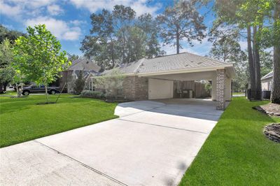 18702 Tranquility Drive, House other with 3 bedrooms, 2 bathrooms and null parking in Humble TX | Image 2