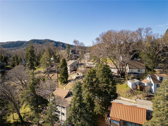 29230 Lakeview Ln, House other with 3 bedrooms, 3 bathrooms and null parking in Cedar Glen CA | Image 29
