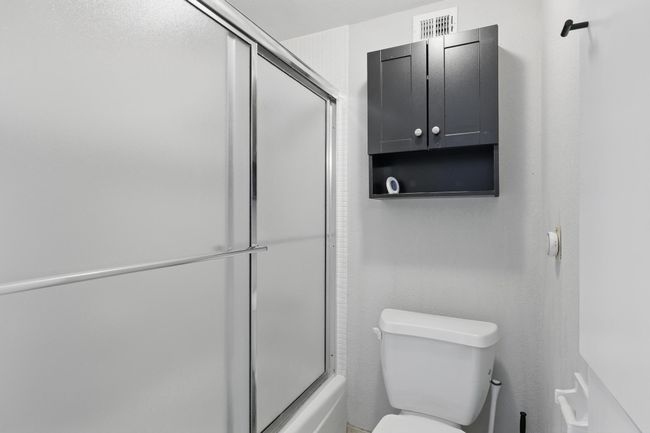 APT-1502 - 2016 Main St, Condo with 2 bedrooms, 2 bathrooms and 1 parking in Houston TX | Image 12
